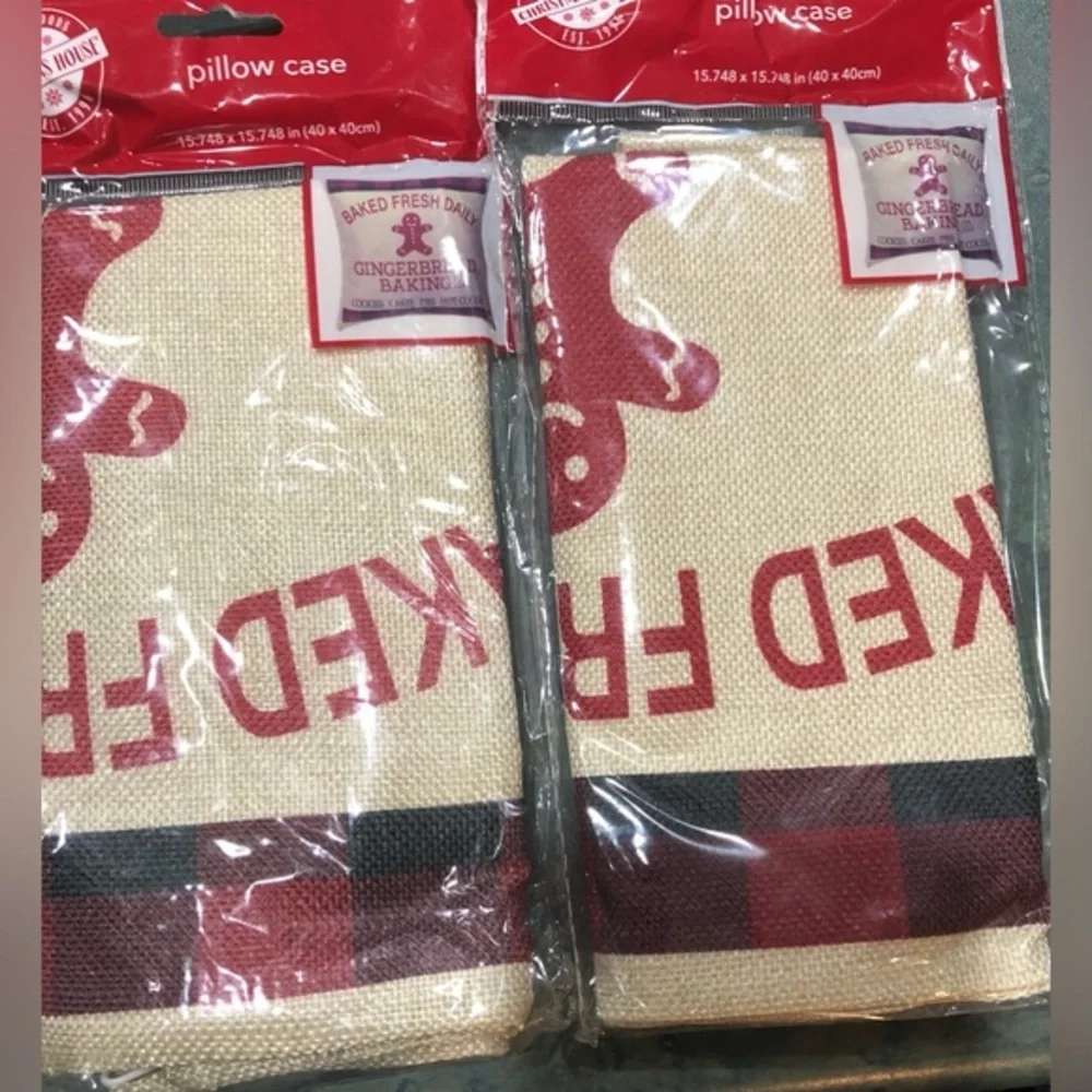 Burlap Christmas holiday candy cane red graphic print décor‎ pillow cases new